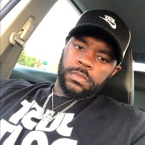 Meet your Posher, Joshua